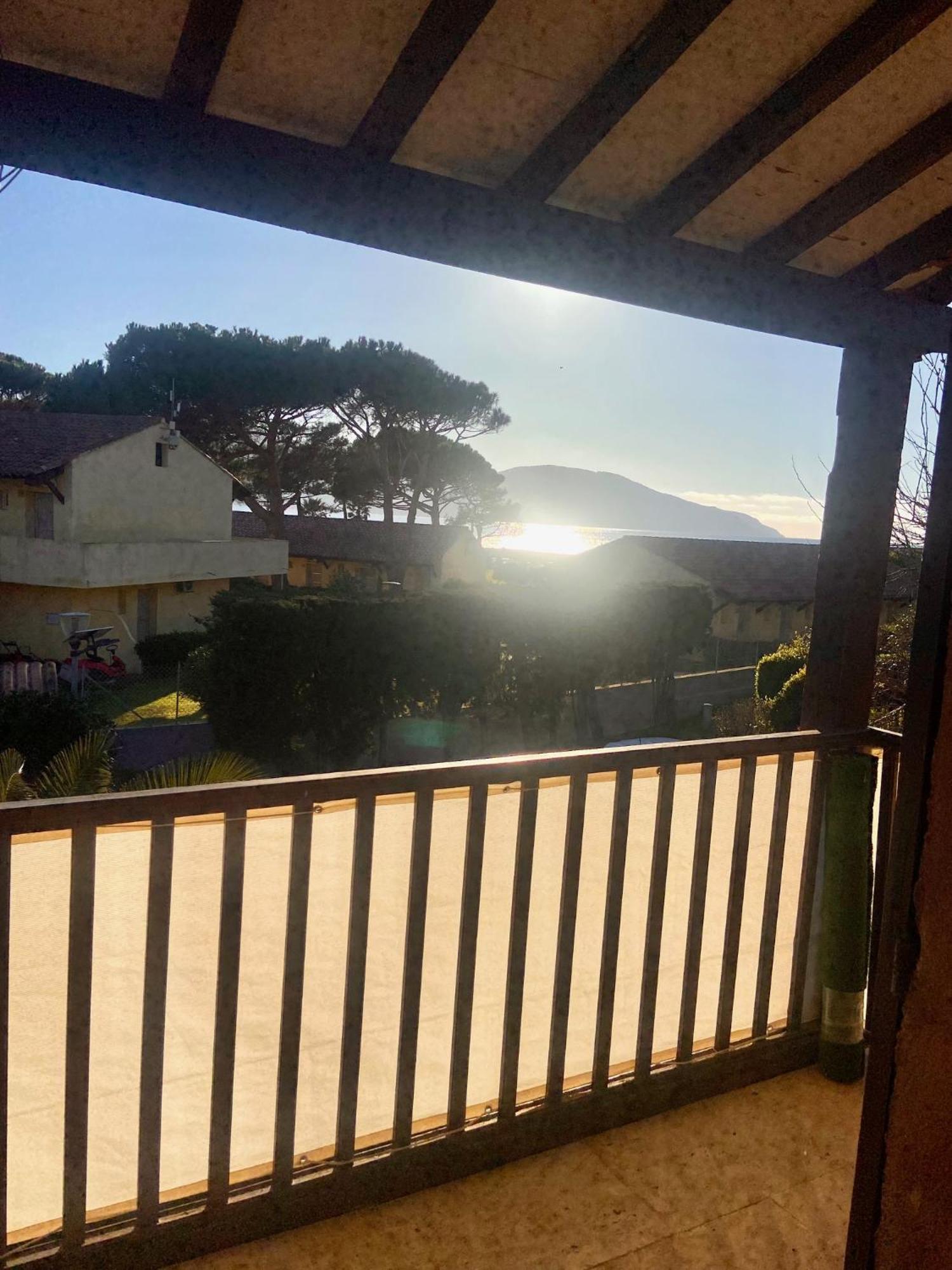 Tres Bel Appartement Les Pieds Dans L'Eau Appietto Exterior foto